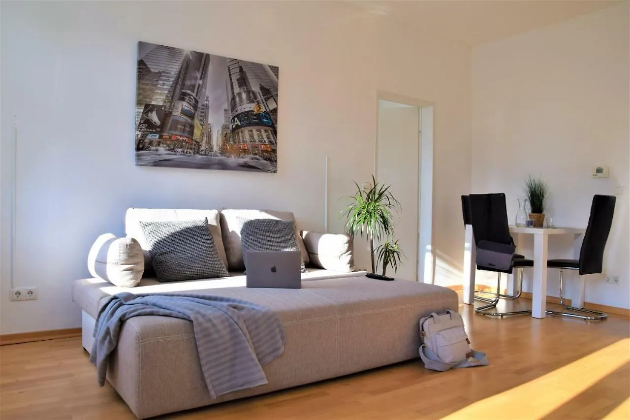 Belvedere Apartment Vienna